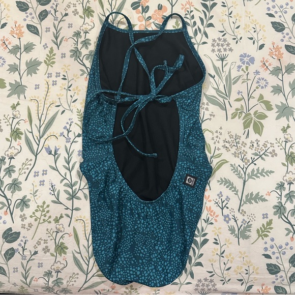 Jolyn - Picture 2 of 3